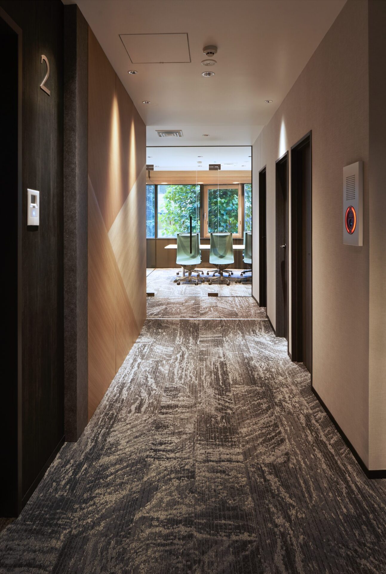 Tower Front 神谷町