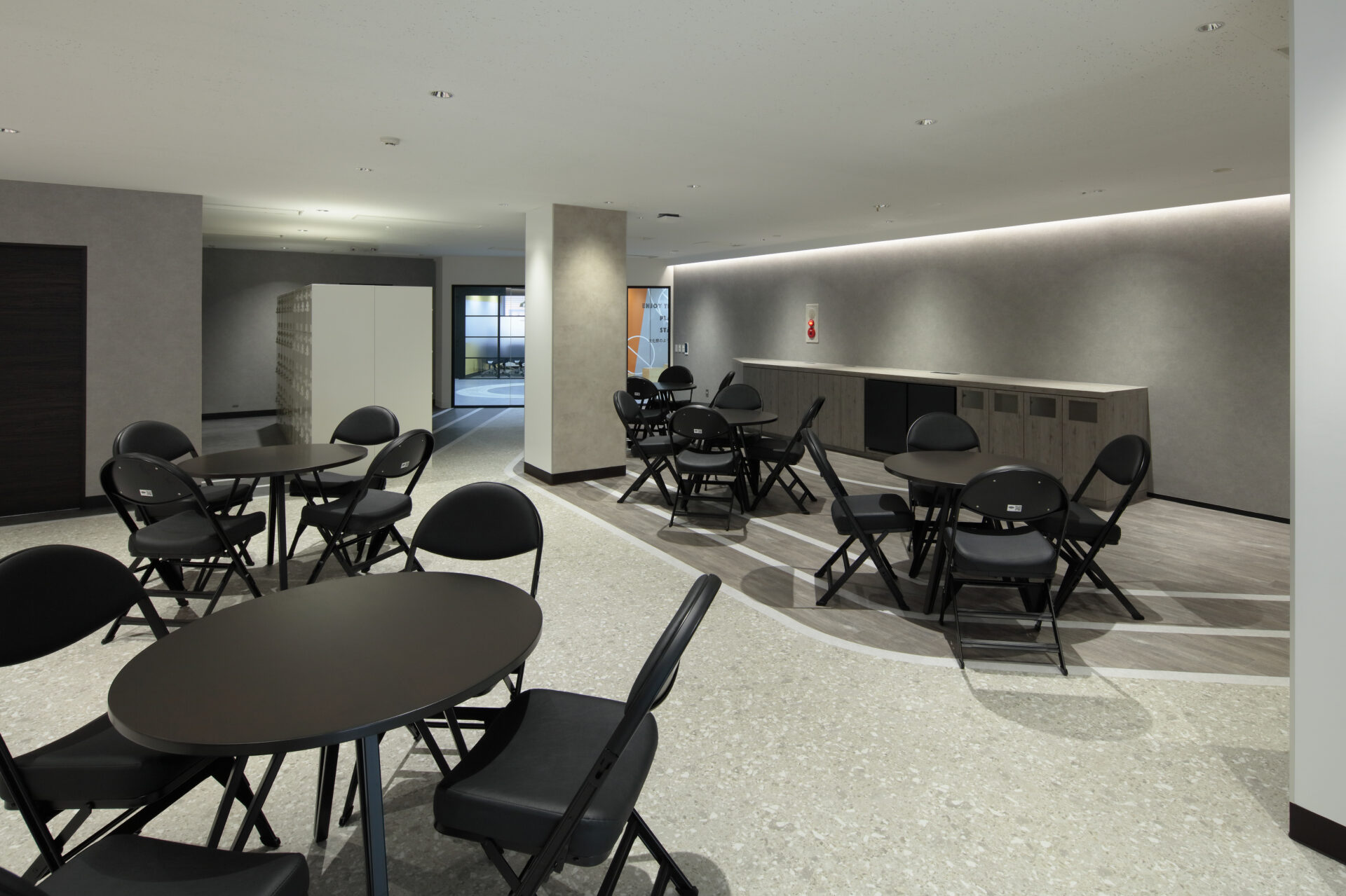 playground office